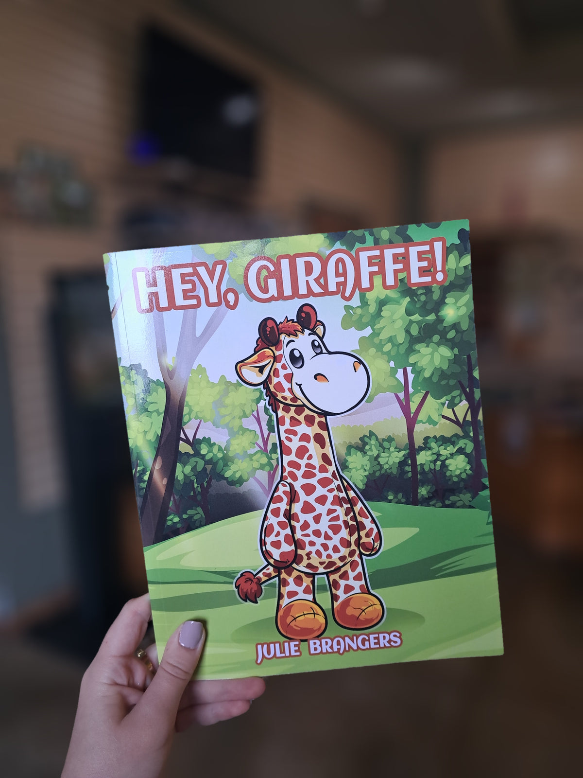 Hey, Giraffe- Short Story Book